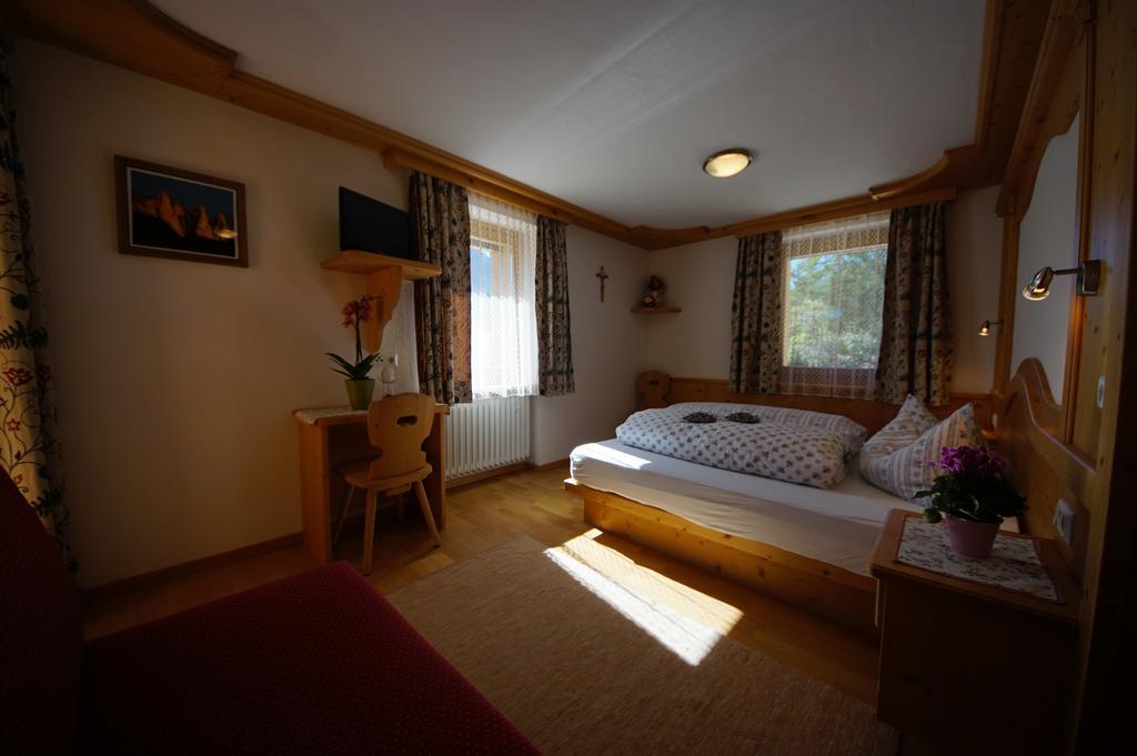 Chalet Frapes San Martino in Badia Cameră foto