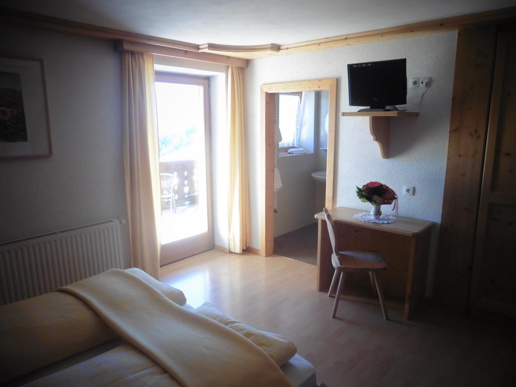Chalet Frapes San Martino in Badia Cameră foto